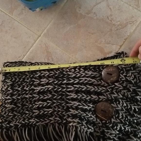 R fashion Apparel Fashion Scarf - Picture 9 of 10